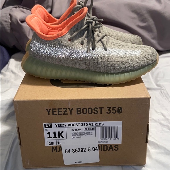 yeezys size 3y